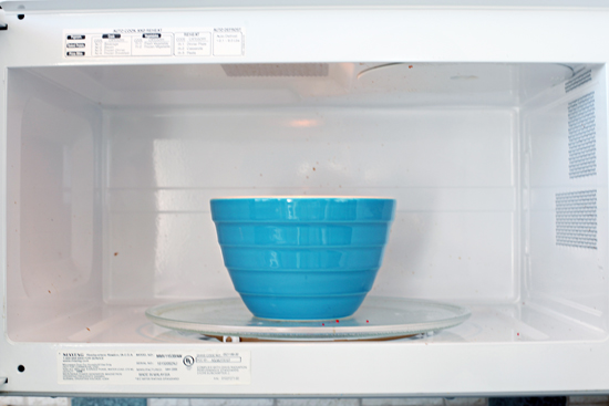 تمیز کردن مایکروویو 