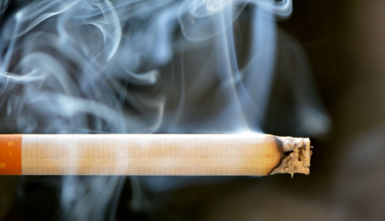 از بین بردن بوی سیگار