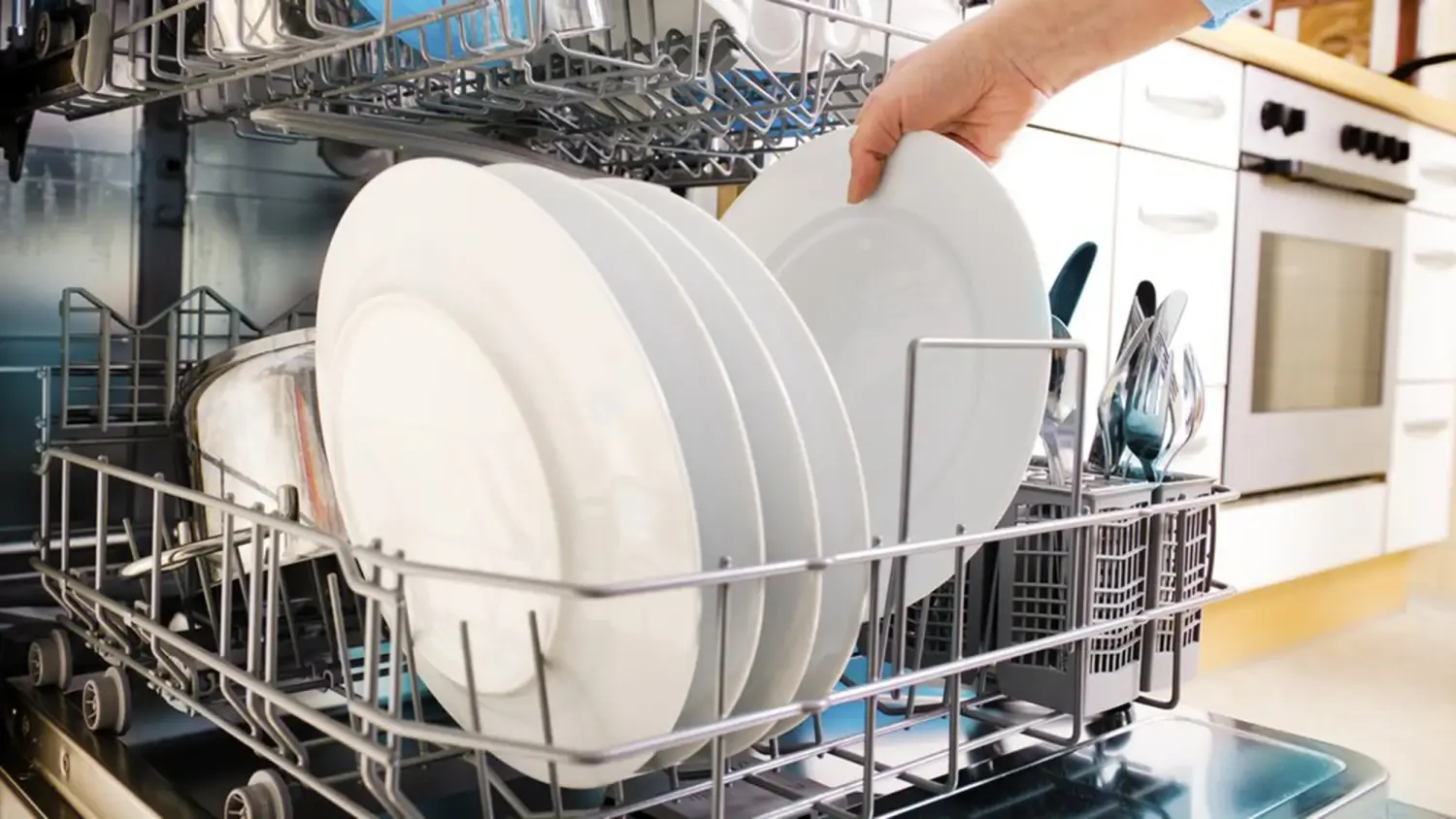 راهنمای تمیز کردن ماشین ظرفشویی